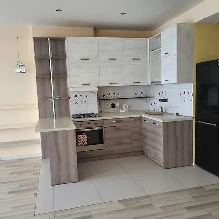 Four Room's Apartment