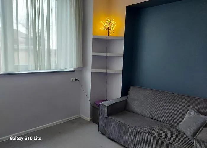 Apartment Four Room's