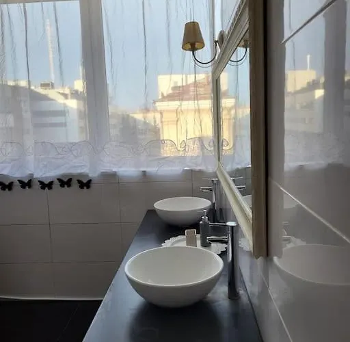 Four Room's Apartman *